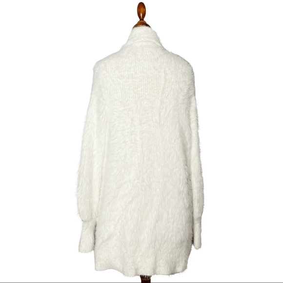 Anthropologie White Pocketed Eyelash Fuzzy Cozy Open Front Cardigan Size Small - Picture 4 of 14